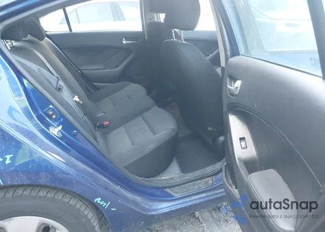 2017 Kia Forte Lx z USA, uszkodzony, nr VIN 3KPFK4A75HE152849